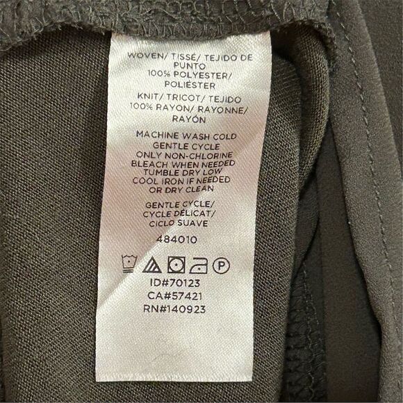 LOFT Women's Olive Green Twist Front Long Sleeve Blouse Size M - Picture 6 of 9